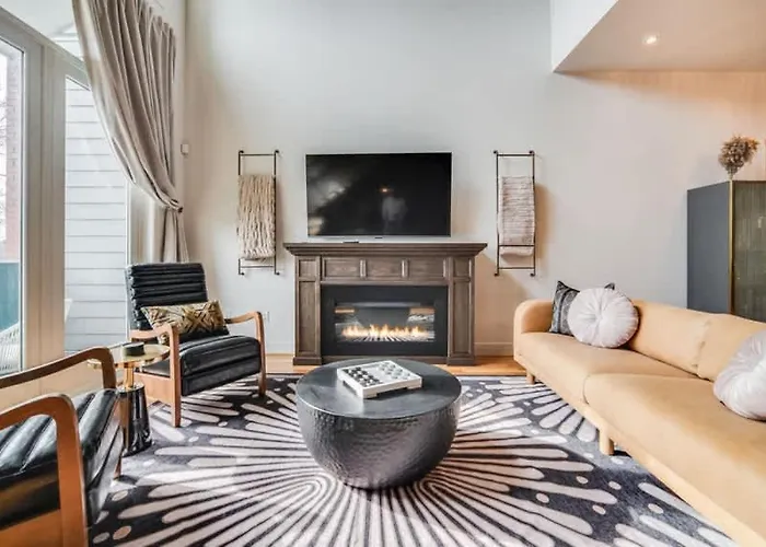 Modern Condo In The Vibrant Nulu District